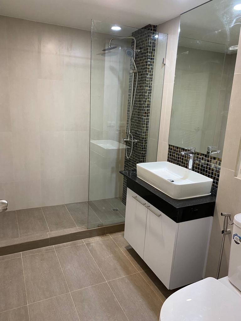 Supalai Place, 179/61 Sukhumvit Soi 39, Bangkok